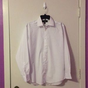 White dress shirt